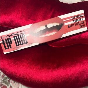 MAC Cosmetics Lip Duo - Auburn & Chill Red